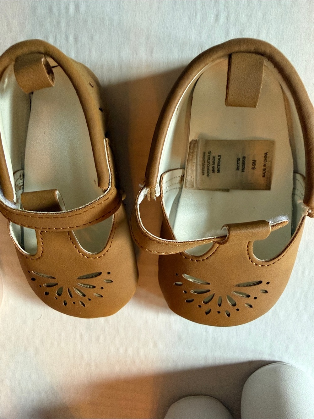 Baby Girls Pink Mary Jane Ballet Flats, jelly shoes, Dress Shoes & White Walkers - Picture 4 of 7